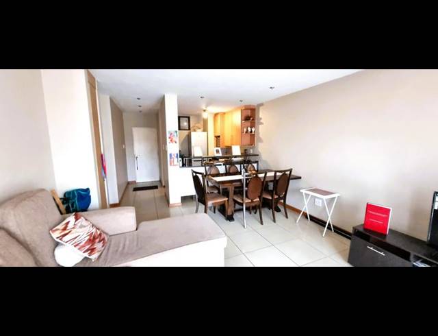 2 BEDROOM APARTMENT FOR SALE IN AMBERFIELD